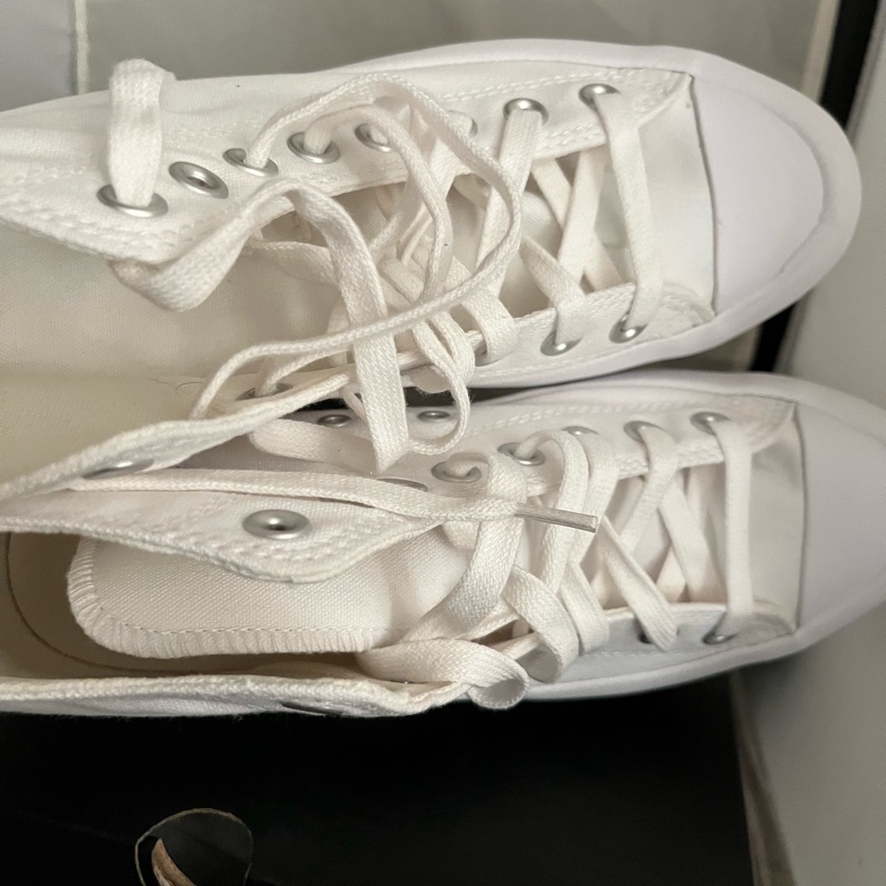 Chuck Taylor All Star Lugged 2.0 - W9 M7 - Picture 9 of 13